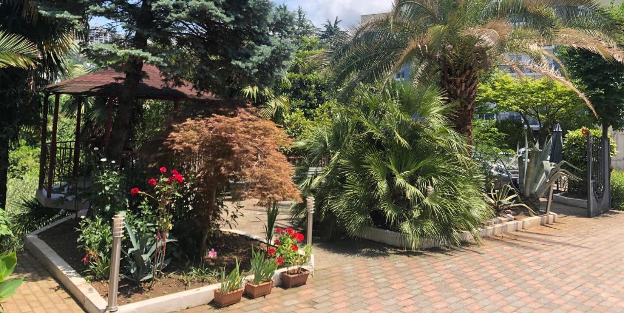 Irakli Guest House Makhinjauri Exterior foto